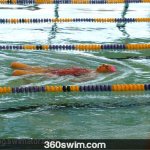 Breaststroker's Knee: 3 Tips to Avoid It