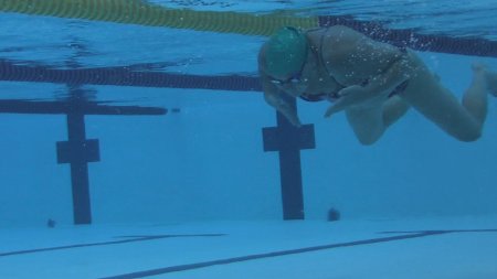 Breaststroke Like An Inch Worm