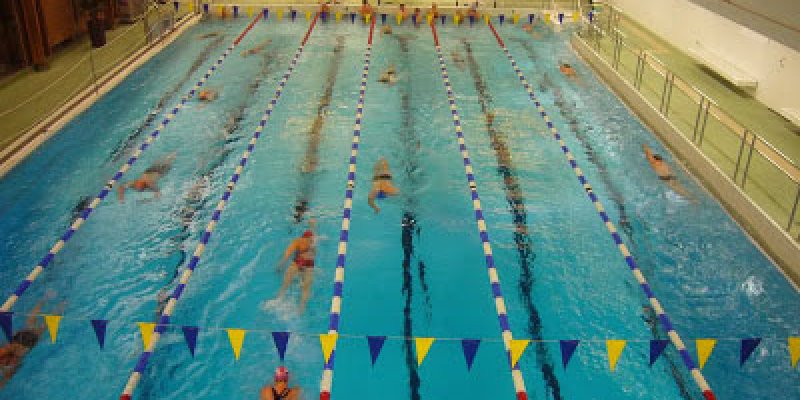 How To Swim Faster Easier? (Learning To Streamline Your Body) - Swimming Advice