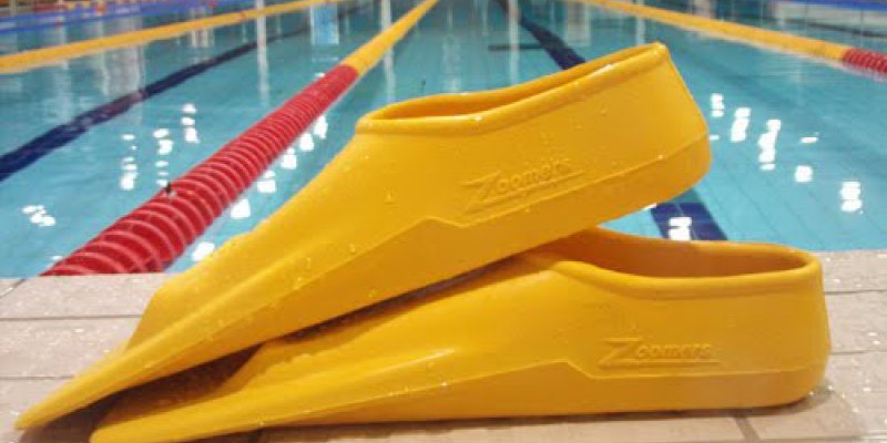 Zoomers Gold Review: Improve Your Freestyle Kick In A Soft Rubber Comfort! - Swimming Advice