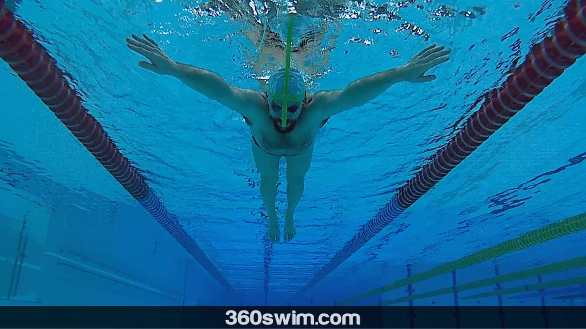 breaststroke swimming underwater